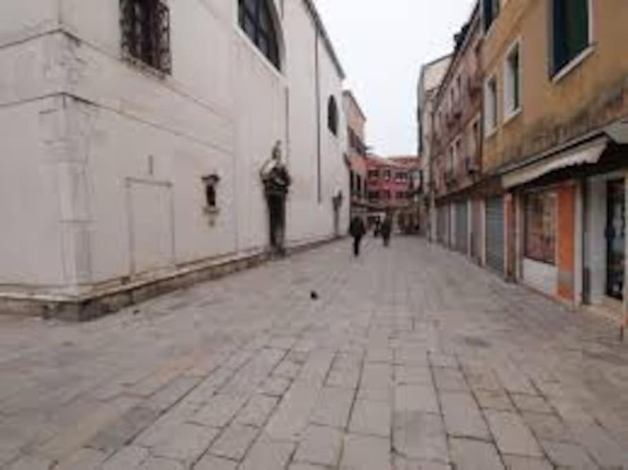 Appartamento Con Terrazza Biennale Veneza Exterior foto